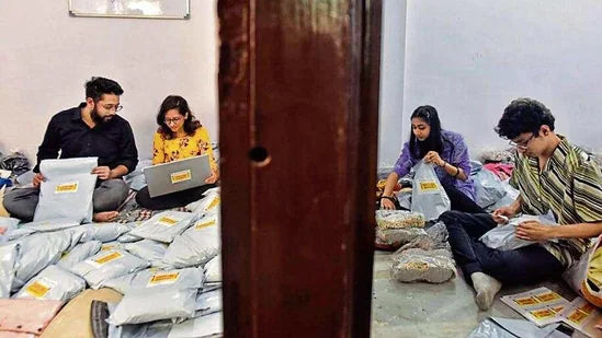 Delhi_Market_1616969787452_1616969798807.webp