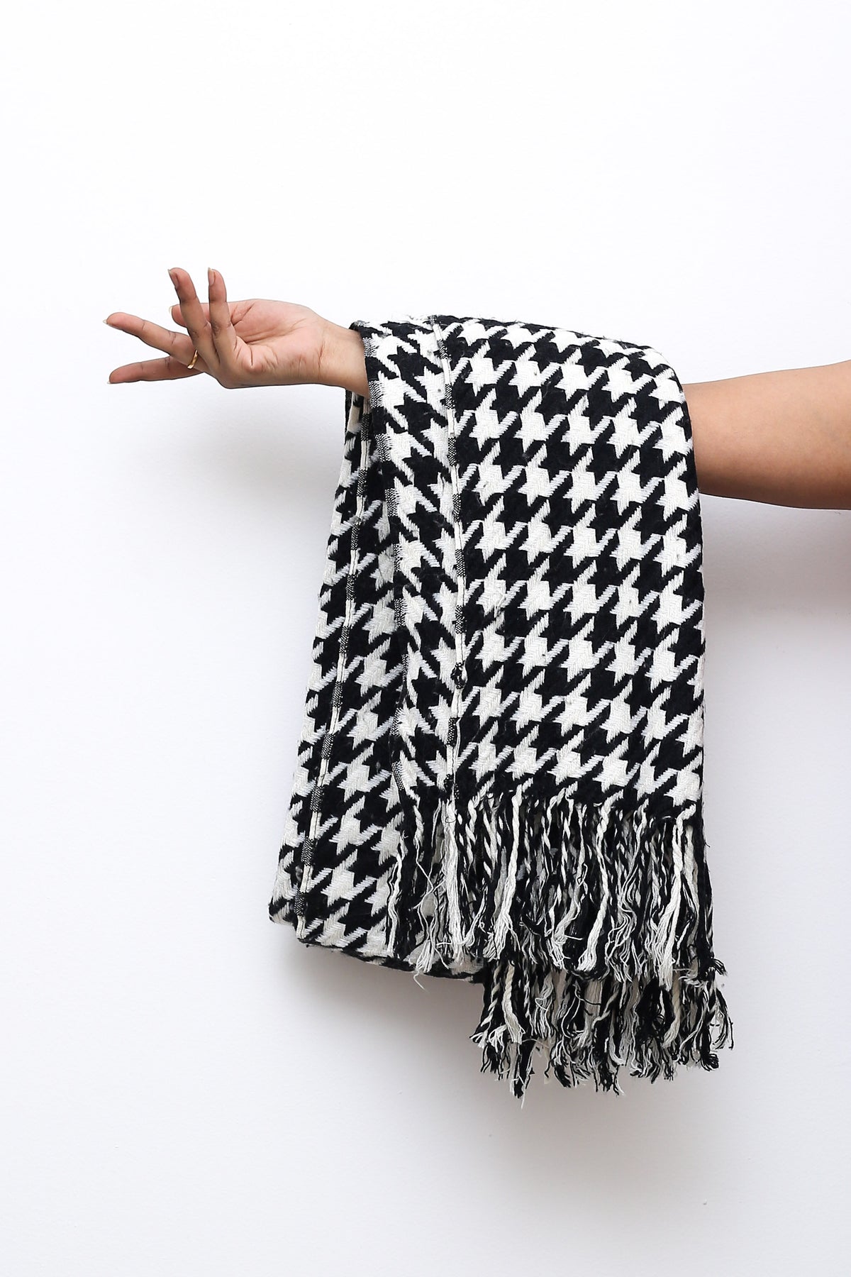 Monochrome City Girl Houndstooth Scarf